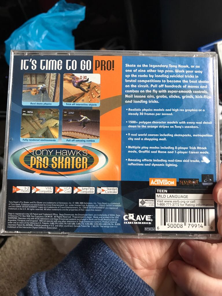 Tony Hawks Pro Skater - Sega Dreamcast video game collectible - Main Image 2