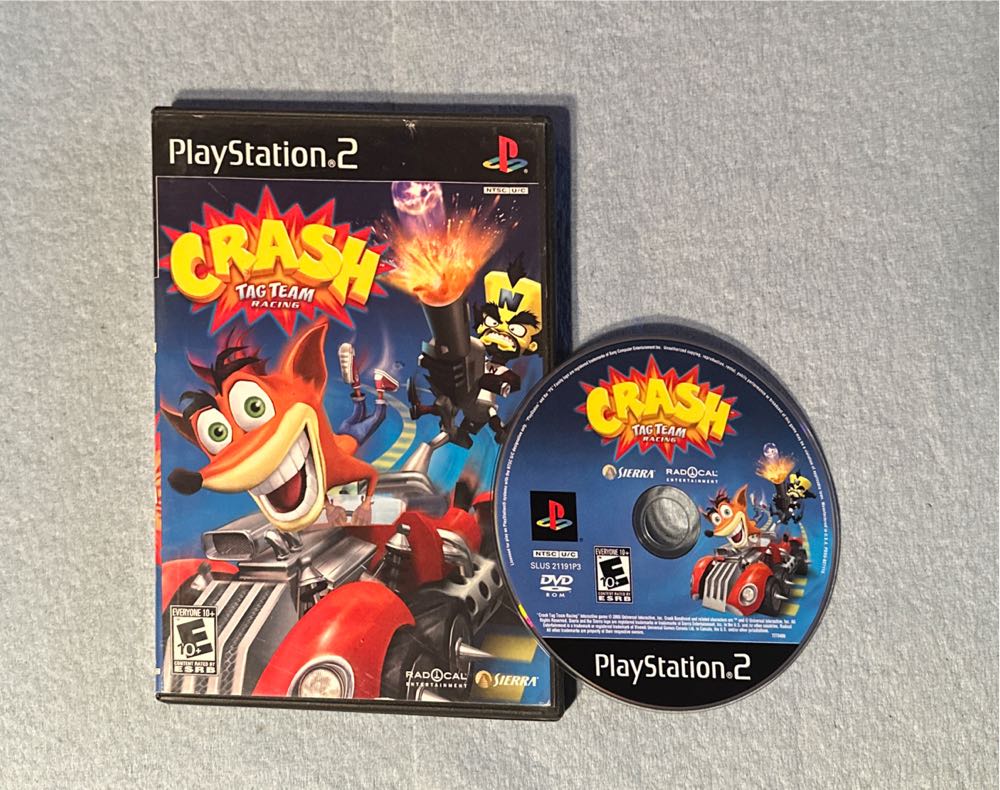 Crash Tag Team Racing - Sony PlayStation 2 (PS2) (Seirra - 1-4) video game collectible [Barcode 020626723114] - Main Image 3