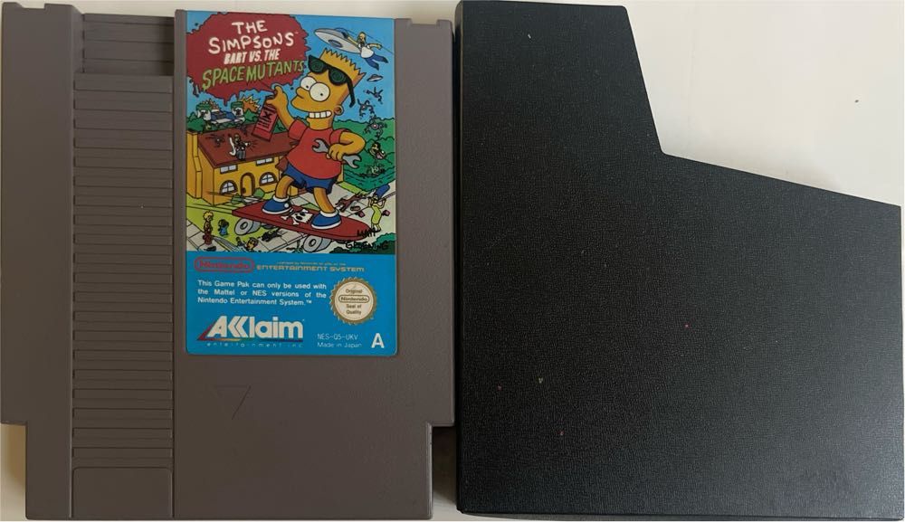 The Simpsons: Bart Vs The Space Mutants - Nintendo Entertainment System (NES) (Akklaim - 1) video game collectible - Main Image 3
