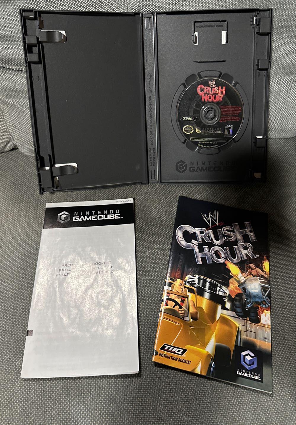 WWE: Crush Hour - Nintendo GameCube (THQ - 1-2) video game collectible [Barcode 785138380131] - Main Image 4