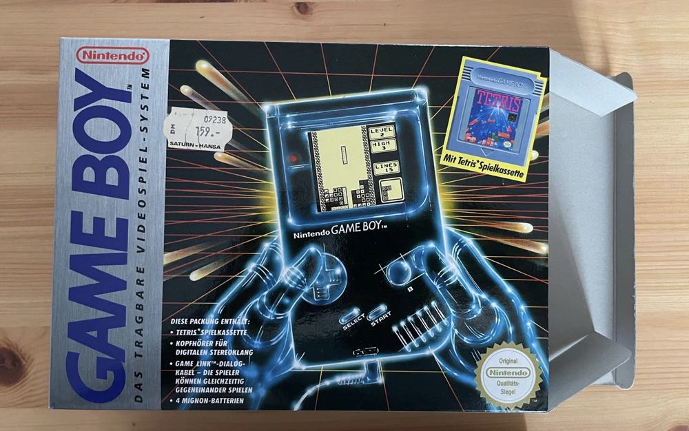 *Nintendo - Game Boy - Nintendo Game Boy video game collectible - Main Image 2