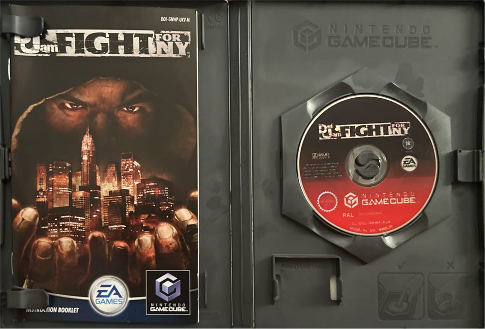 Def Jam Fight for NY - Nintendo GameCube (Electronic Arts - 1-4) video game collectible [Barcode 5030931038778] - Main Image 3