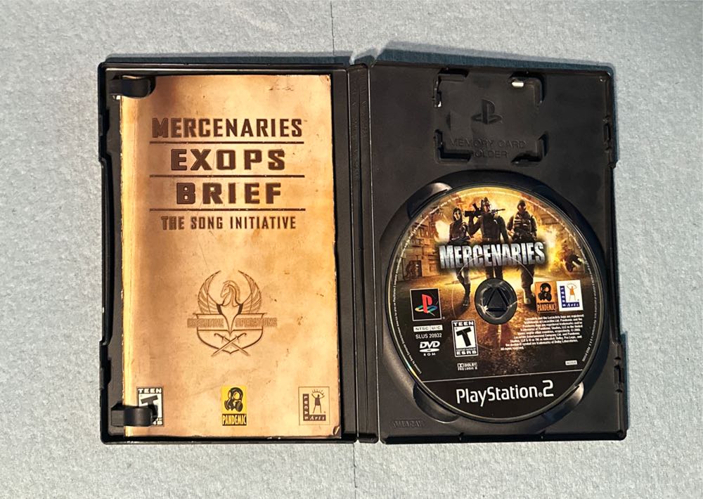 Mercenaries: Playground of Destruction - Sony PlayStation 2 (PS2) (LucasArts - 1) video game collectible [Barcode 023272663353] - Main Image 4