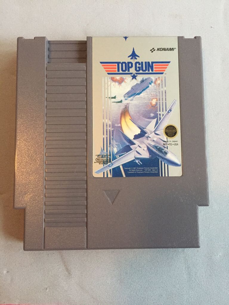 TOP GUN - Nintendo Entertainment System (NES) video game collectible - Main Image 1