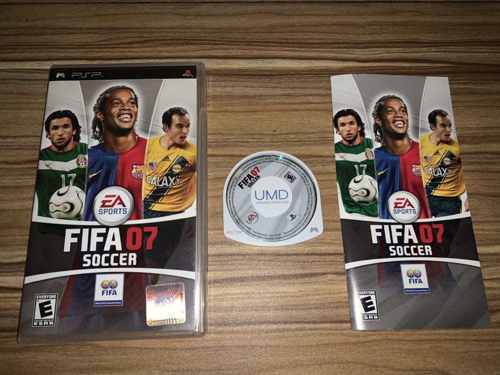 FIFA 07 Soccer - Sony PlayStation Portable (PSP) (Electronic Arts - 1) video game collectible [Barcode 014633152548] - Main Image 3