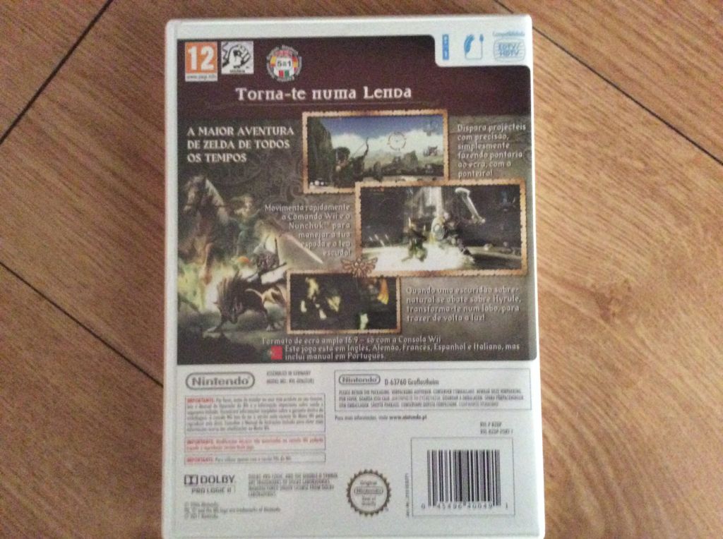 The Legend Of Zelda Twilight Princess - Nintendo Wii video game collectible [Barcode 045496400491] - Main Image 2