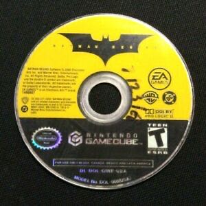 Batman Begins - Nintendo GameCube (EA Games - 1) video game collectible [Barcode 014633149081] - Main Image 3
