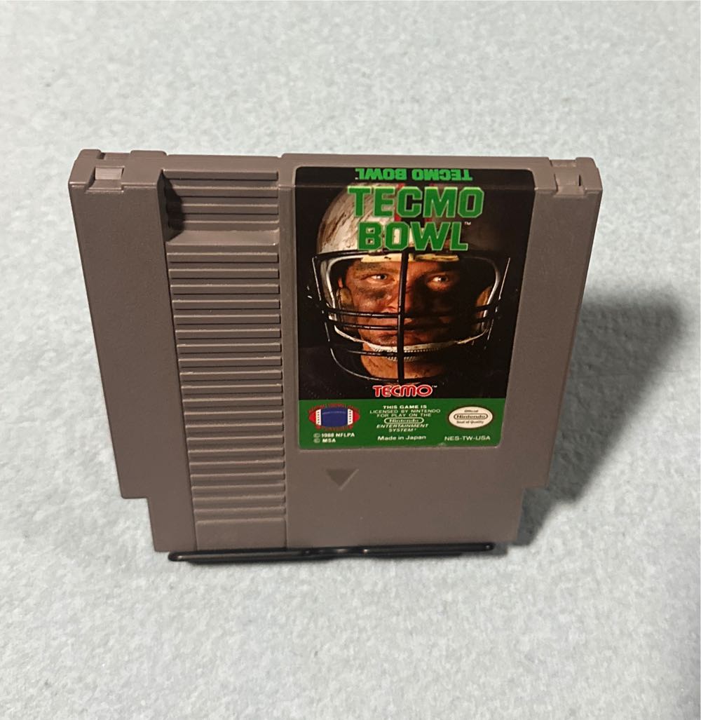Tecmo Bowl TM Variant - Nintendo Entertainment System (NES) (Tecmo - 2) video game collectible - Main Image 3