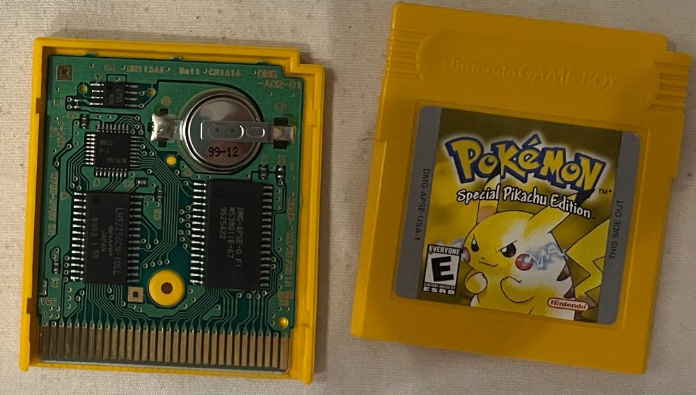 Pokemon Yellow - Nintendo Game Boy Color video game collectible - Main Image 4