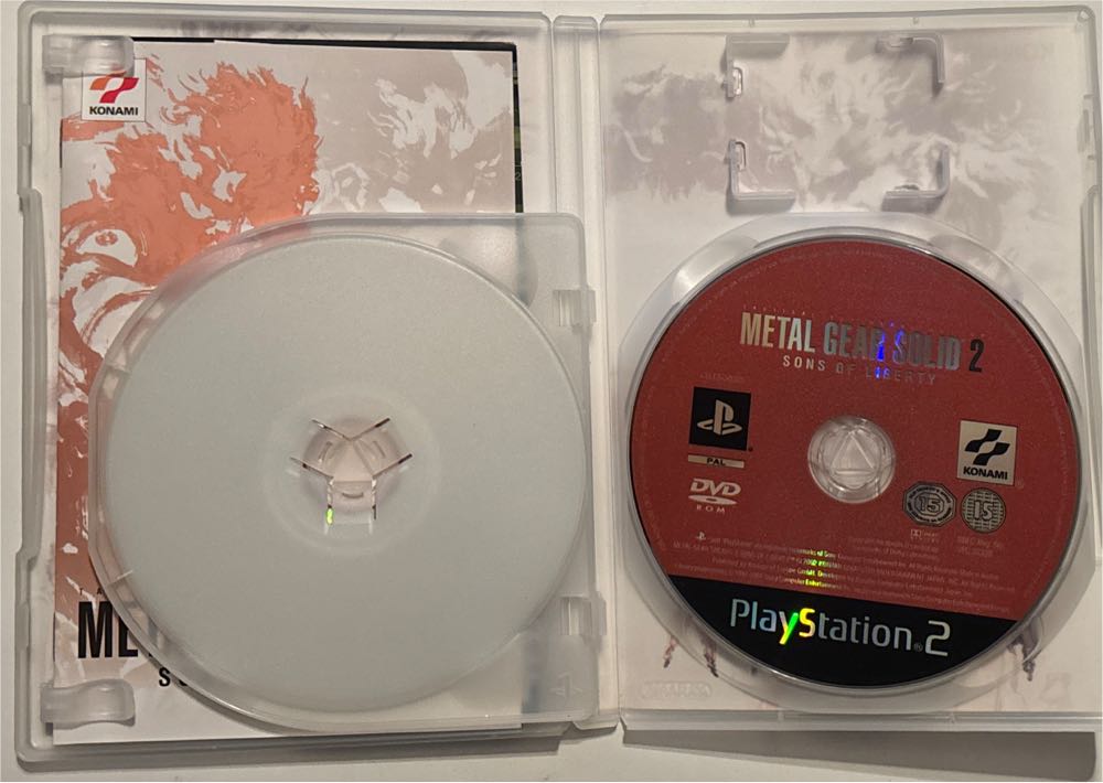 Metal Gear Solid 2 - Sons of Liberty - Sony PlayStation 2 (PS2) (Konami - 1) video game collectible [Barcode 4012927021170] - Main Image 4