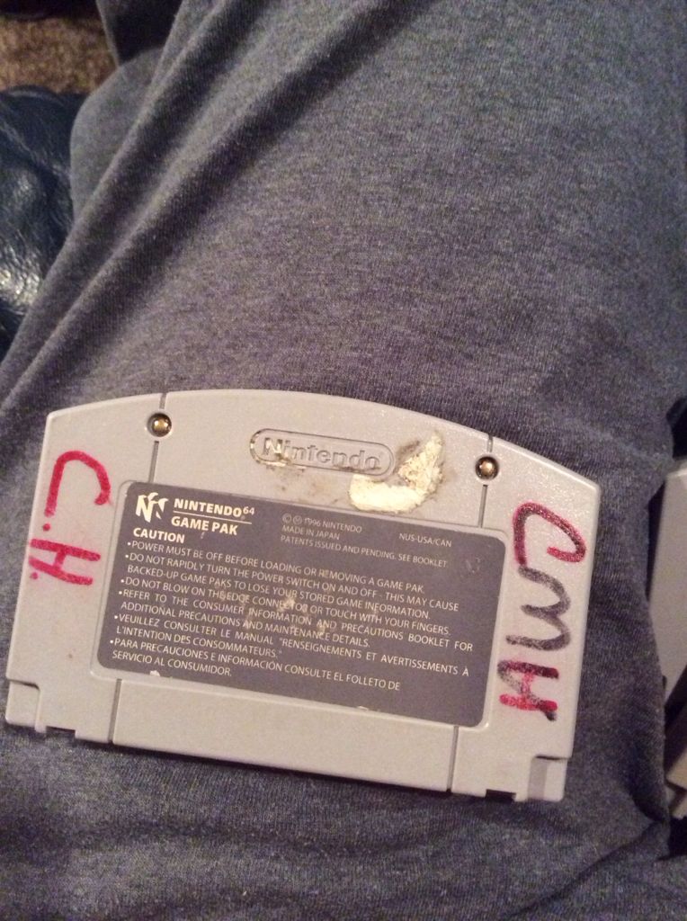 GoldenEye 007 - Nintendo 64 (N64) (Nintendo - 4) video game collectible - Main Image 2