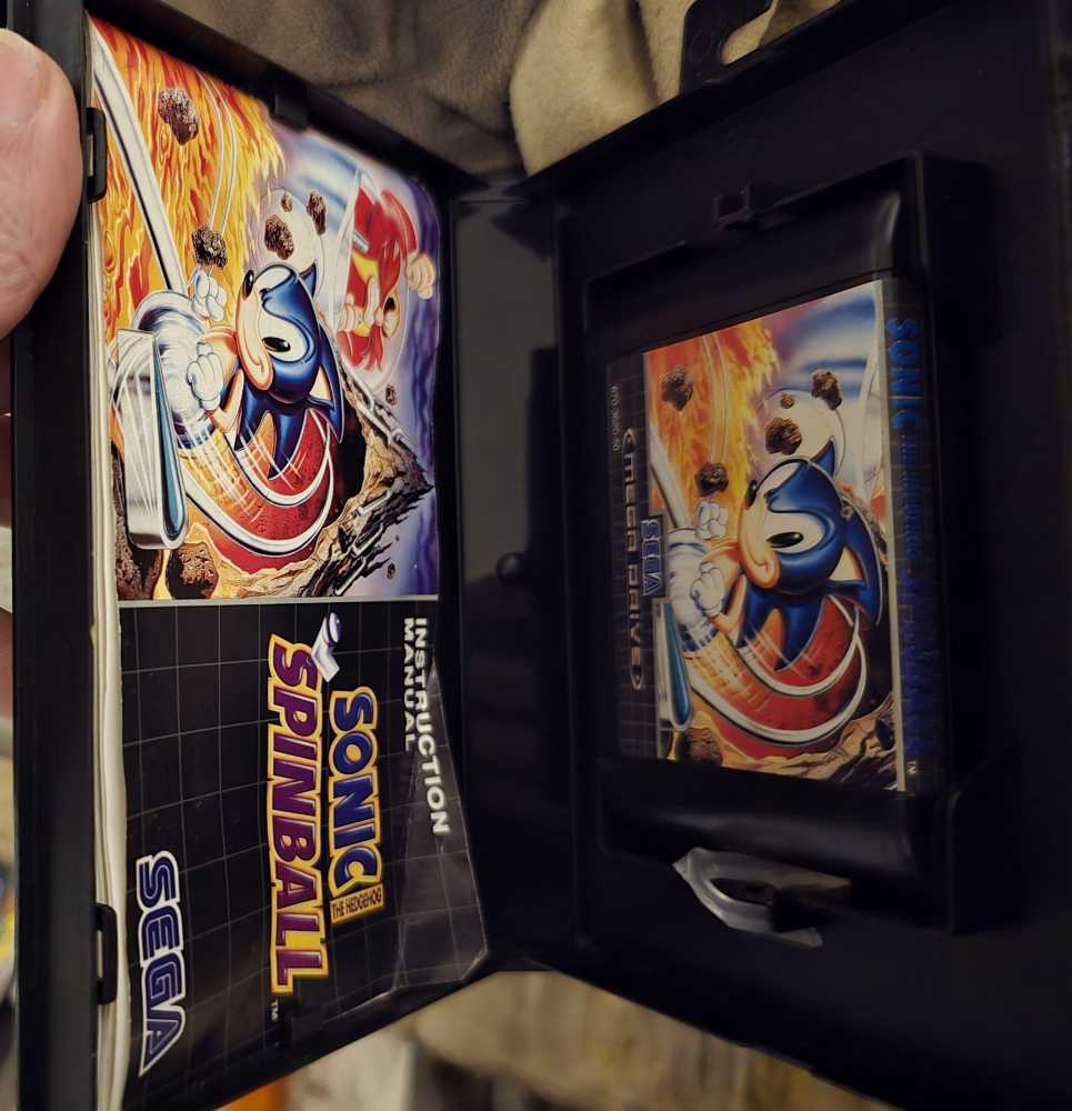 Sonic Spinball - Sega Mega Drive (Sega - 1) video game collectible - Main Image 4