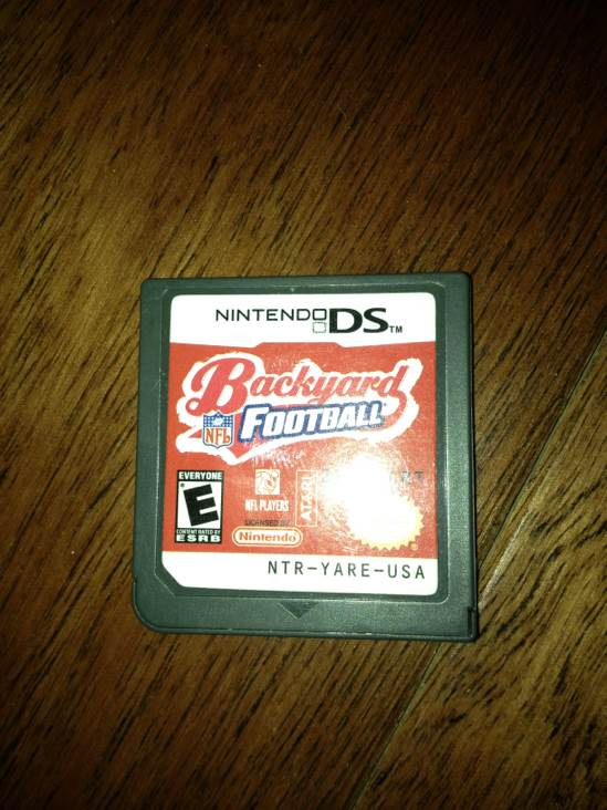 Backyard Football - Nintendo DS video game collectible - Main Image 1