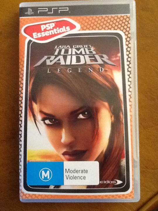 Lara Croft - Tomb Raider: Legend - Sony PlayStation Portable (PSP) video game collectible - Main Image 1