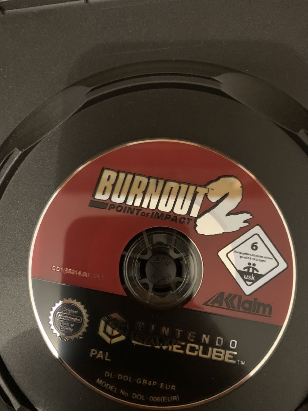 Burnout 2: Point of Impact - Nintendo GameCube (Acclaim Entertainment - 2) video game collectible [Barcode 3455196531420] - Main Image 3