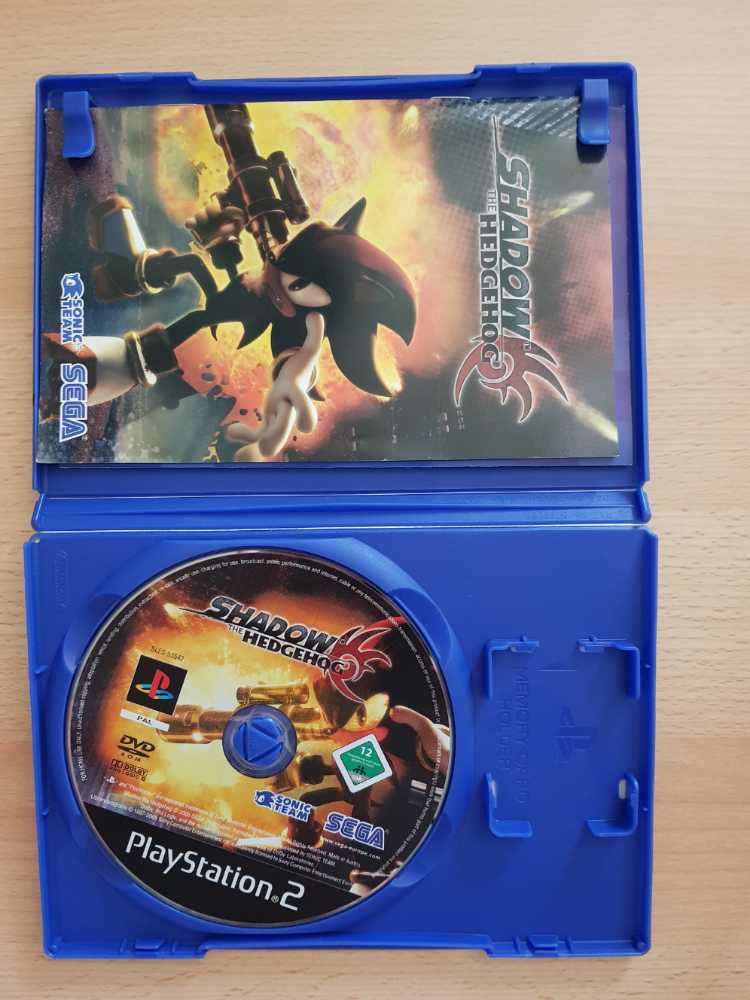 Shadow The Hedgehog - Sony PlayStation 2 (PS2) (2) video game collectible [Barcode 5060004765775] - Main Image 3