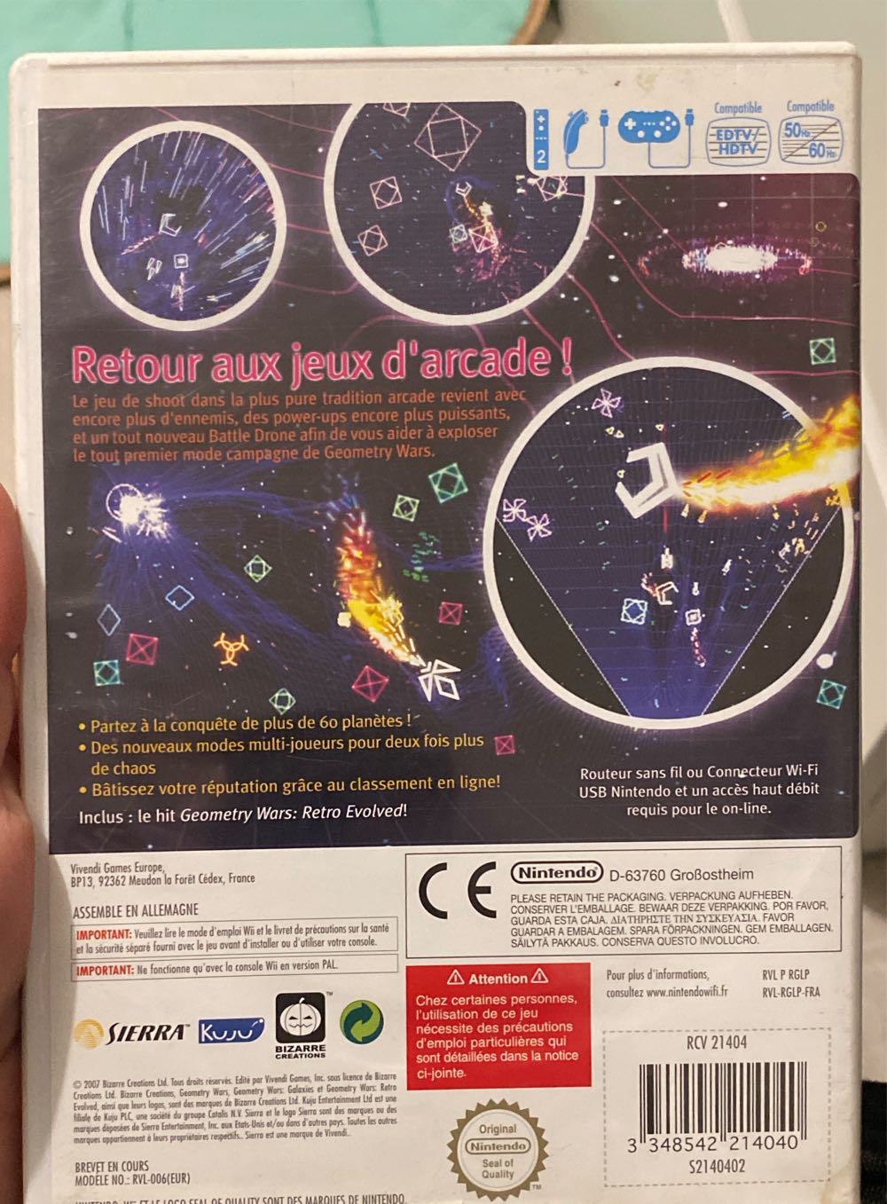 Geometry Wars Galaxies - Nintendo Wii (Sierra Entertainment - 1-2) video game collectible [Barcode 3348542214040] - Main Image 2