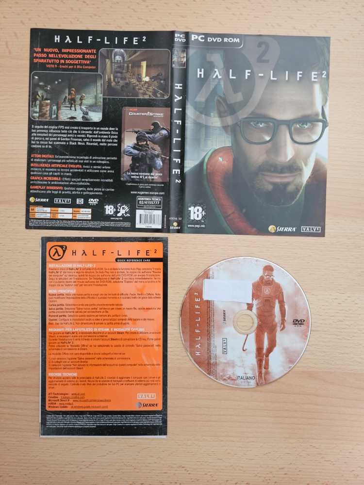 Half-Life 2 - PC (Sierra) video game collectible [Barcode 3348542180376] - Main Image 3