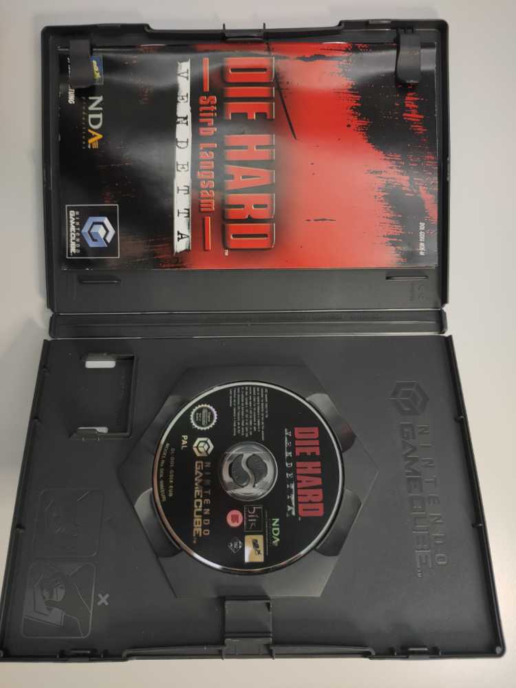 Die Hard: Vendetta - Nintendo GameCube (Nda Productions - 1) video game collectible [Barcode 3348542162167] - Main Image 3