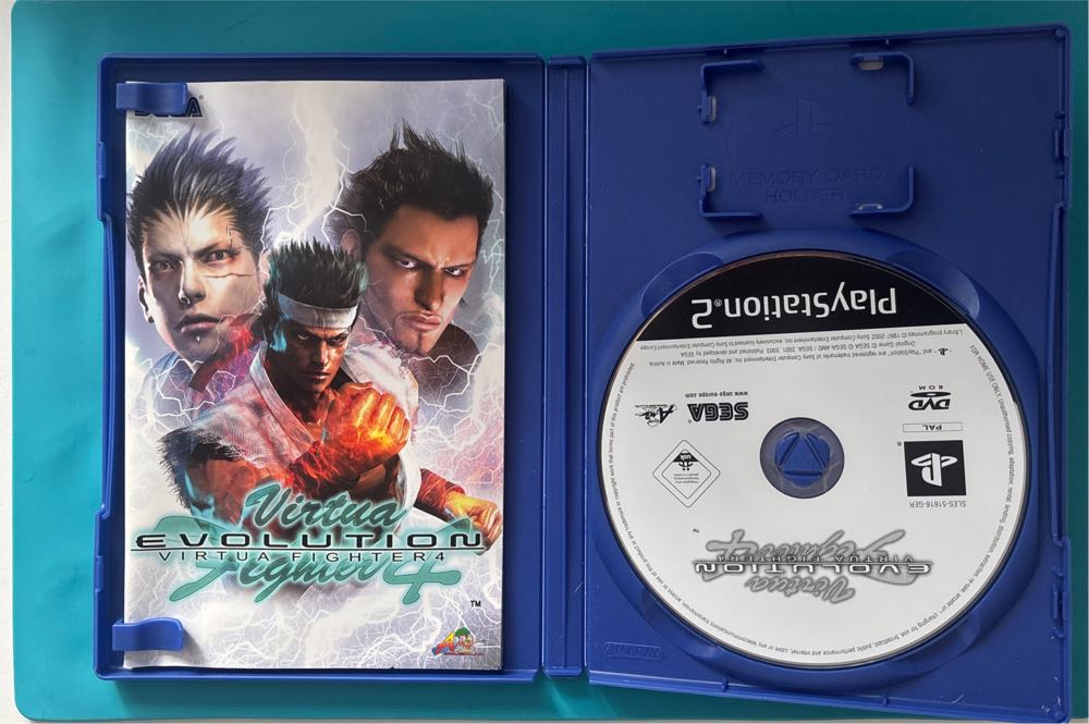 Virtua Fighter 4 Evolution - Sony PlayStation 2 (PS2) video game collectible [Barcode 5060004761371] - Main Image 3