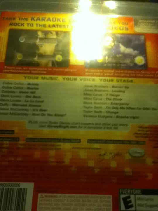 Disney Sing It: Pop Hits - Sony PlayStation 3 (PS3) (Disney Interactive Studios - 1-8) video game collectible [Barcode 712725018122] - Main Image 2