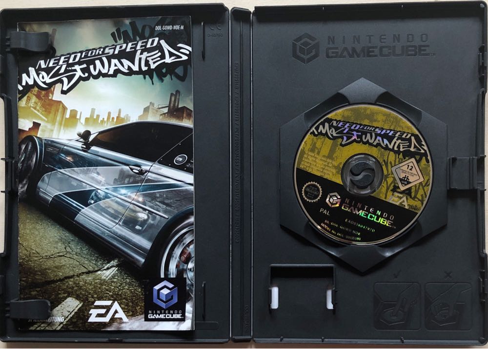 4pk Drink Stakes Party Pack Cuisinart - Nintendo GameCube (Electronic Arts/EA Games - 2) video game collectible [Barcode 5030932046079] - Main Image 3