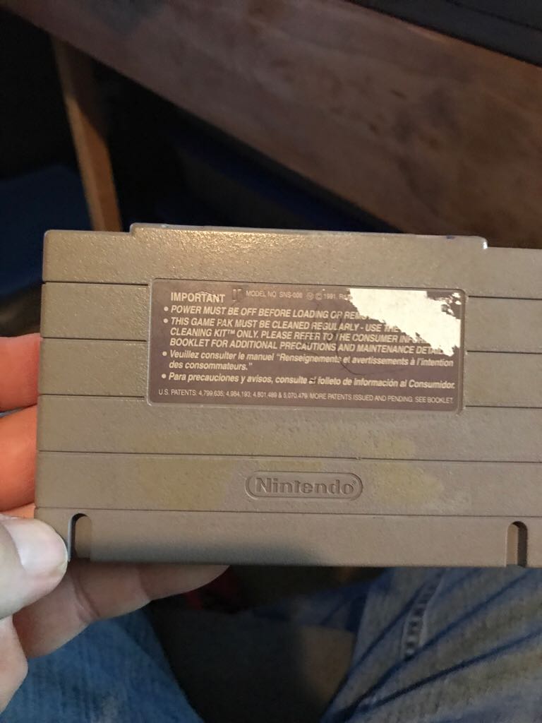 Zombies Ate My Neighbors - Nintendo Super Nintendo Entertainment System (SNES) video game collectible - Main Image 2