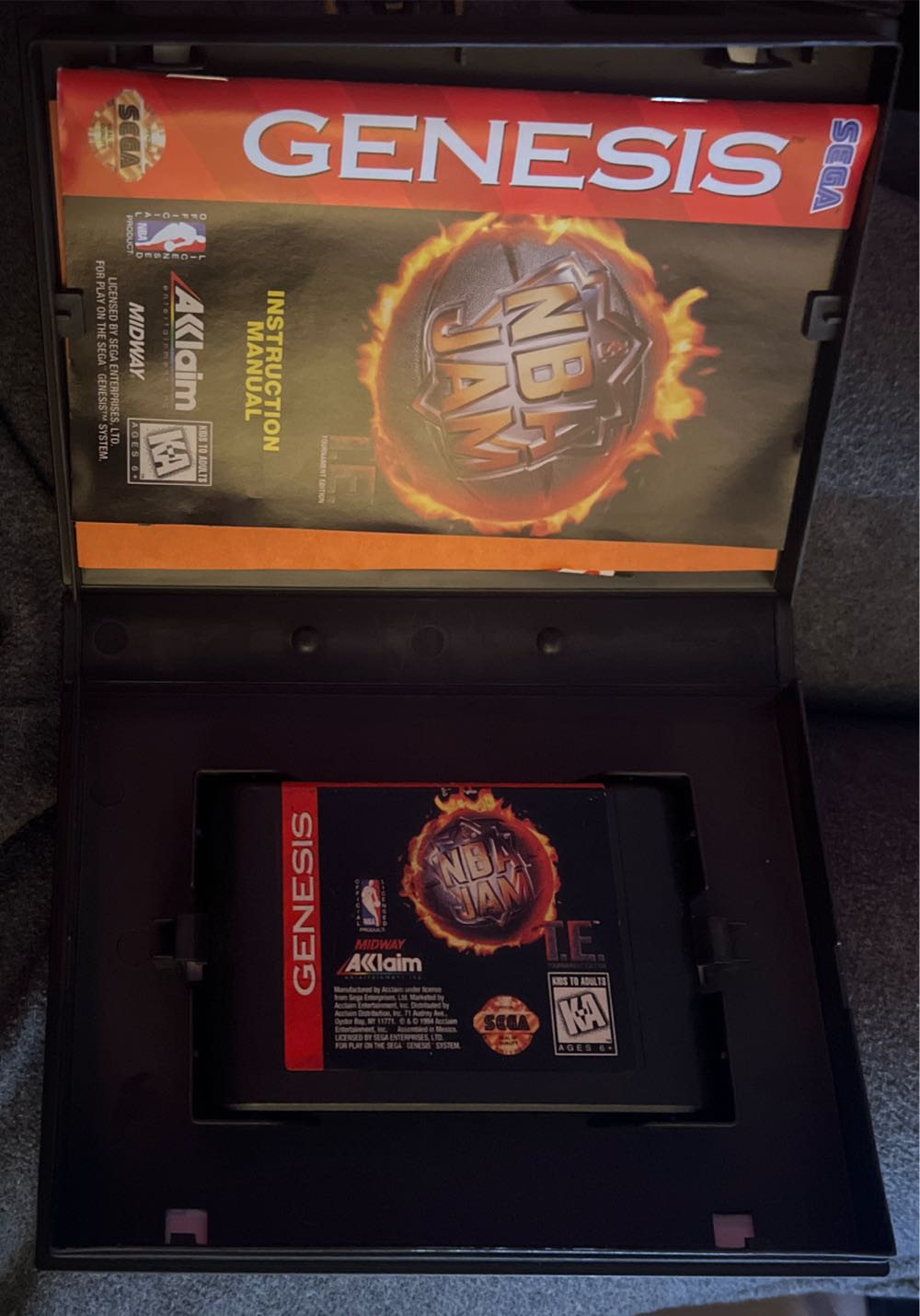 NBA Jam: Tournament Edition - Sega Genesis (Mega Drive) (Acclaim Entertainment - 4) video game collectible [Barcode 021481800125] - Main Image 3