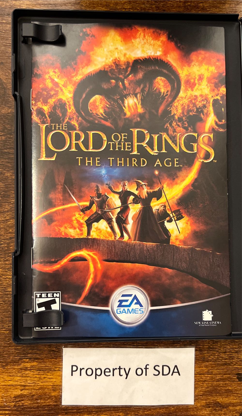 The Lord of the Rings: The Third Age - Sony PlayStation 2 (PS2) (Electronic Arts/EA Games - 2) video game collectible [Barcode 014633148480] - Main Image 3