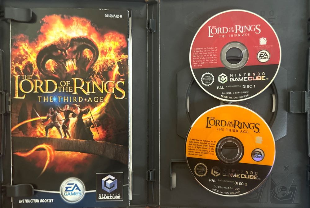 The Lord of the Rings: The Third Age - Nintendo GameCube ((EA) Electronic Arts - 1-2) video game collectible [Barcode 5030930039561] - Main Image 3
