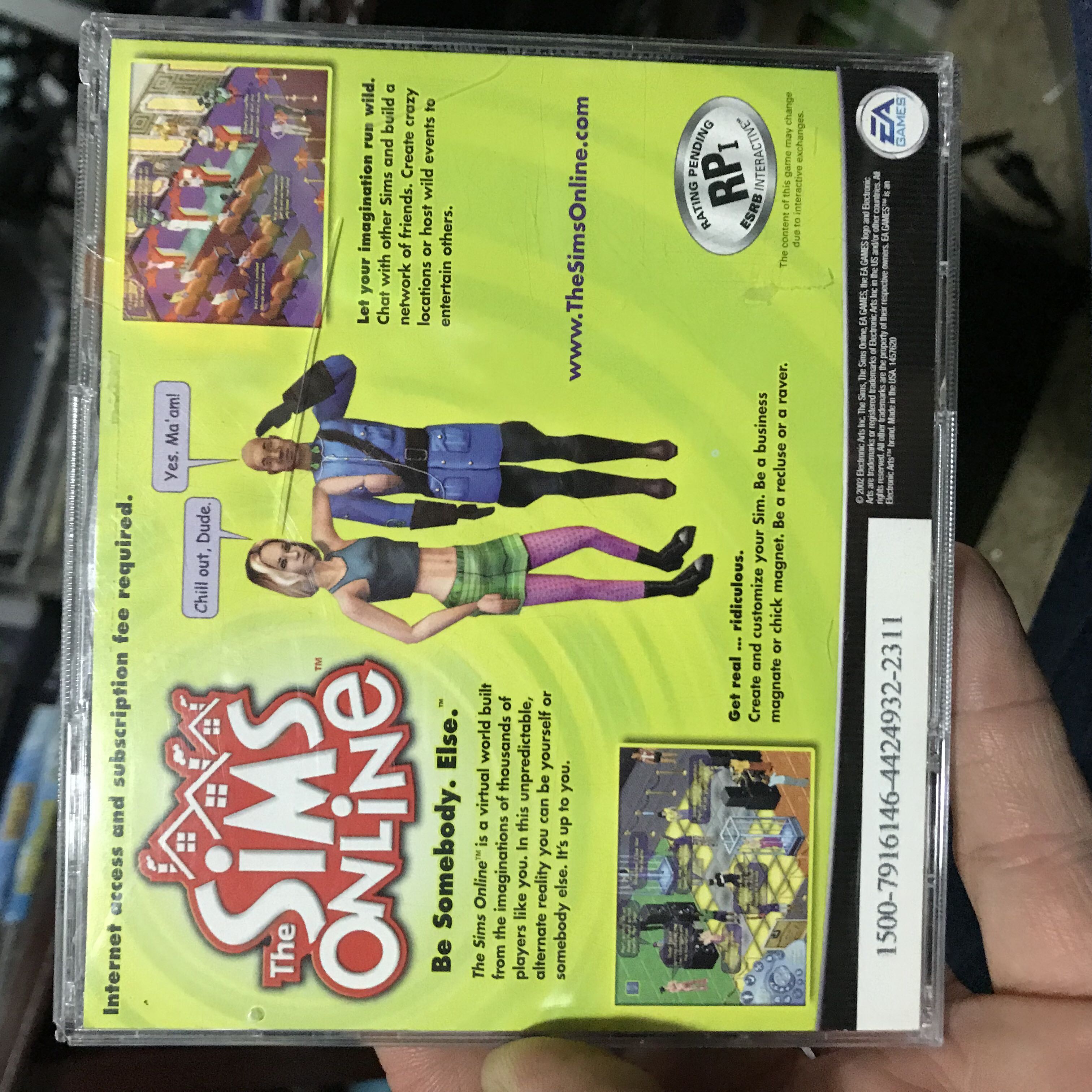 The Sims Deluxe Edition - PC (Electronic Arts - 1) video game collectible [Barcode 5030945033523] - Main Image 2