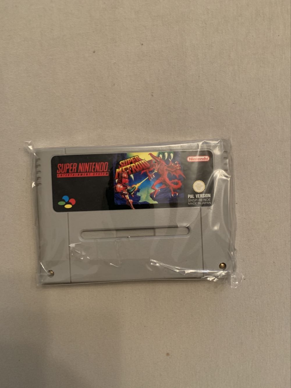 Super Metroid - Nintendo Super Nintendo Entertainment System (SNES) (Nintendo - 1) video game collectible [Barcode 045496830298] - Main Image 3