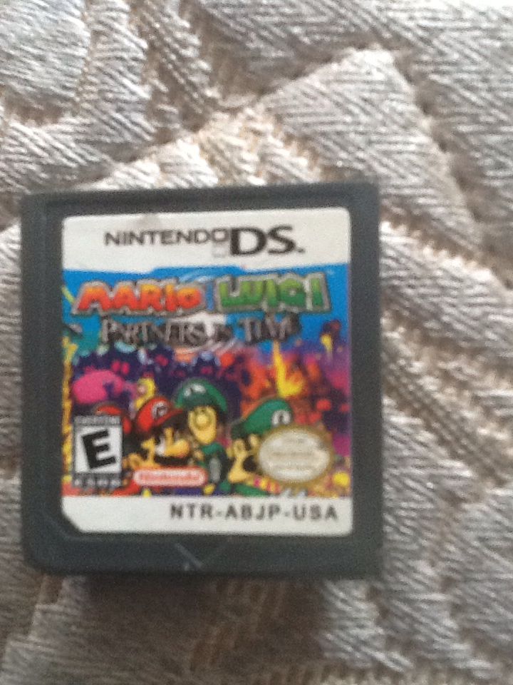 Mario and Luigi Partners In Time - Nintendo DS video game collectible - Main Image 2