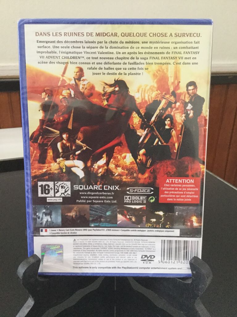 Final Fantasy VII: Dirge of Cerberus - Sony PlayStation 2 (PS2) video game collectible - Main Image 2