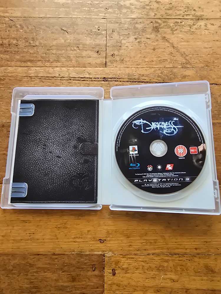 The Darkness 1 - Sony PlayStation 3 (PS3) (2K - 1) video game collectible [Barcode 5026555400190] - Main Image 3