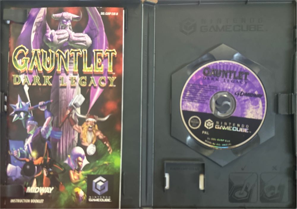 Gauntlet: Dark Legacy - Nintendo GameCube (Nintendo - 1-4) video game collectible [Barcode 5037930090271] - Main Image 3