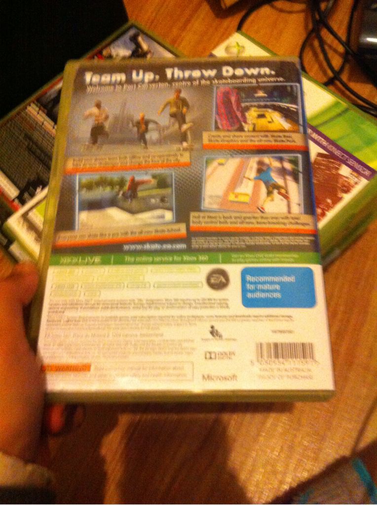 Skate 3 - Microsoft Xbox 360 (EA) video game collectible [Barcode 5030934111591] - Main Image 2