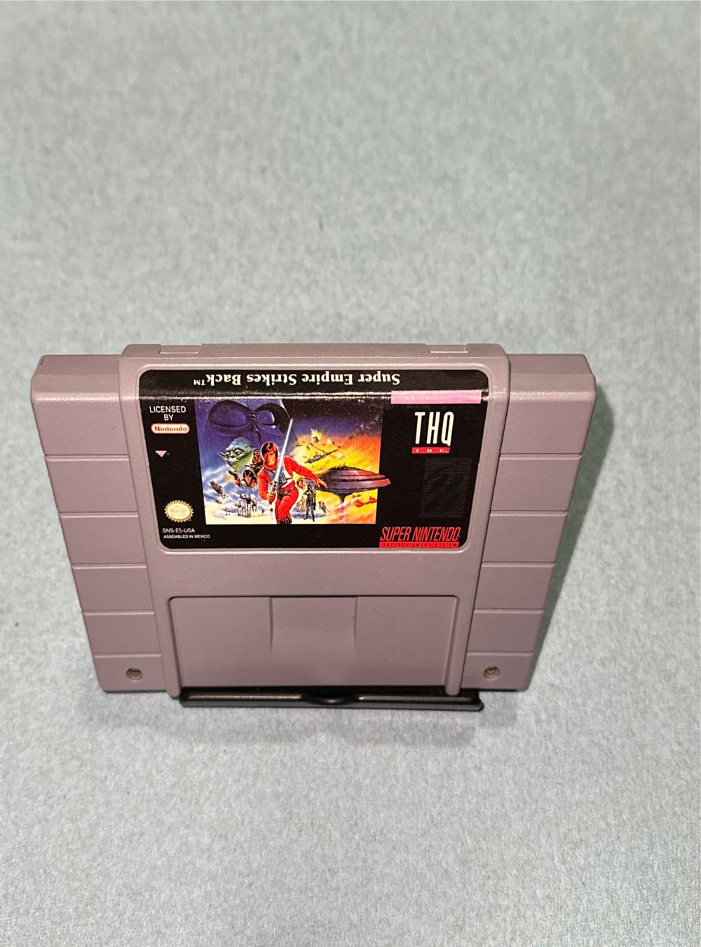 Super Star Wars:  The Empire Strikes Back - Nintendo Super Nintendo Entertainment System (SNES) video game collectible - Main Image 3