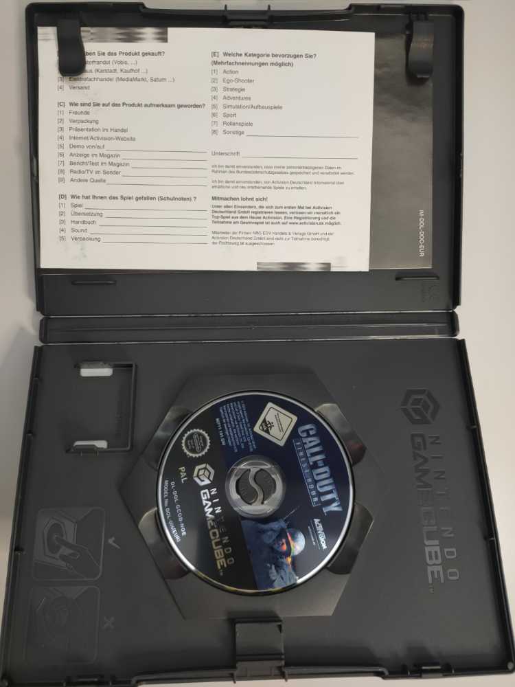 Call Of Duty: Finest Hour - Nintendo GameCube (Activision - 1) video game collectible [Barcode 5030917026393] - Main Image 3