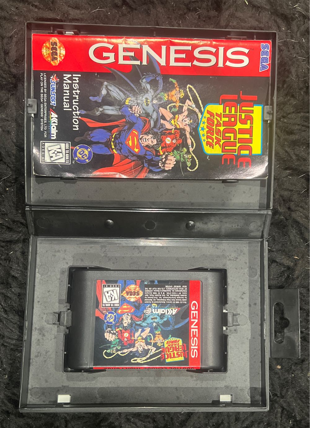 Justice League:  Task Force - Sega Genesis (Mega Drive) (Acclaim - 2) video game collectible [Barcode 021481800330] - Main Image 3