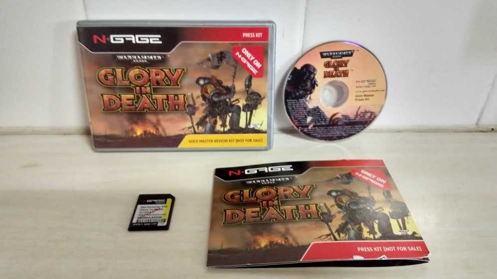 Warhammer 40000 Glory in Death - Nokia N-Gage video game collectible [Barcode 6417182505607] - Main Image 2