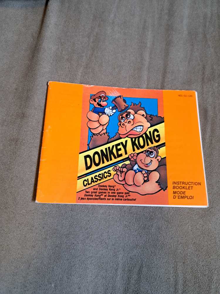 Donkey Kong Classics - Nintendo Entertainment System (NES) (Nintendo) video game collectible - Main Image 2