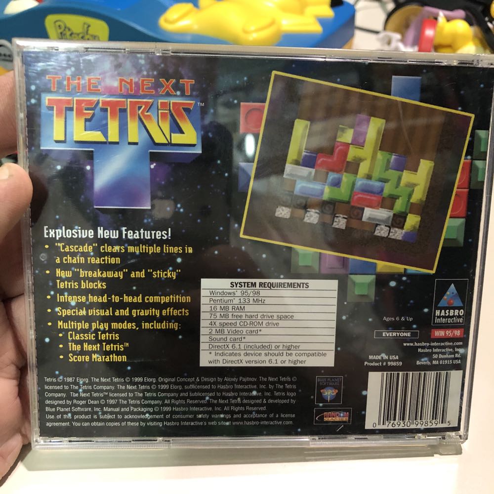 The Next Tetris - PC video game collectible [Barcode 076930998595] - Main Image 2