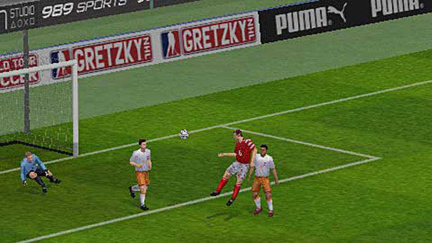 World Tour Soccer: Challenge Edition - Sony PlayStation Portable (PSP) (Sony Computer Entertainment - 1) video game collectible [Barcode 711719675754] - Main Image 3