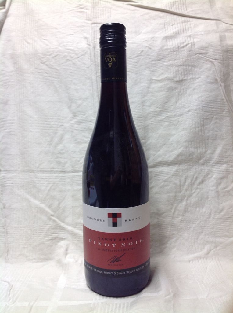Tawse Pinot Noir 2010 - 100% Pinot Noir wine collectible [Barcode 007047000086] - Main Image 1