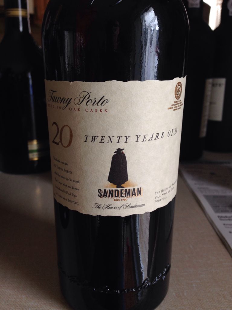 Sandeman 20 Year Old Tawny Porto - Porto wine collectible [Barcode 080432900147] - Main Image 1