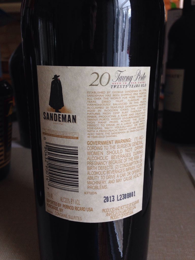 Sandeman 20 Year Old Tawny Porto - Porto wine collectible [Barcode 080432900147] - Main Image 2